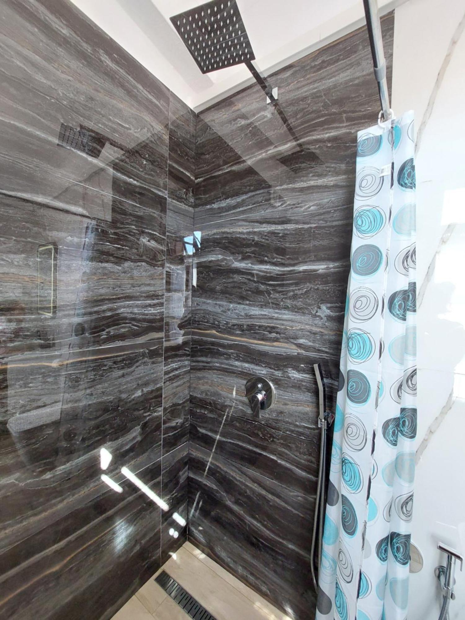 Godard Apartments Vlorë 外观 照片