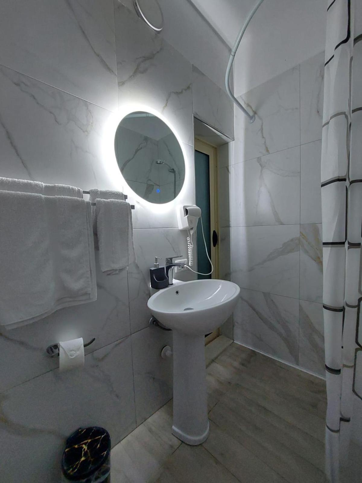 Godard Apartments Vlorë 外观 照片